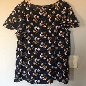 Banana Republic flutter sleeve print blouse